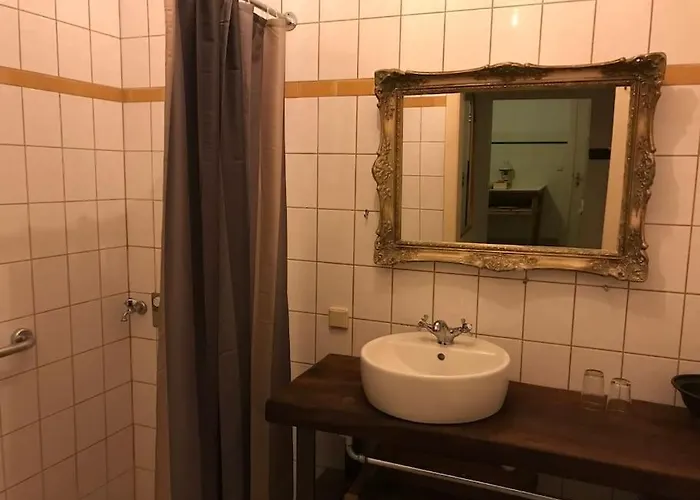 Mit Grossem Garten Und Blick Zum Appartement Furstenwerder