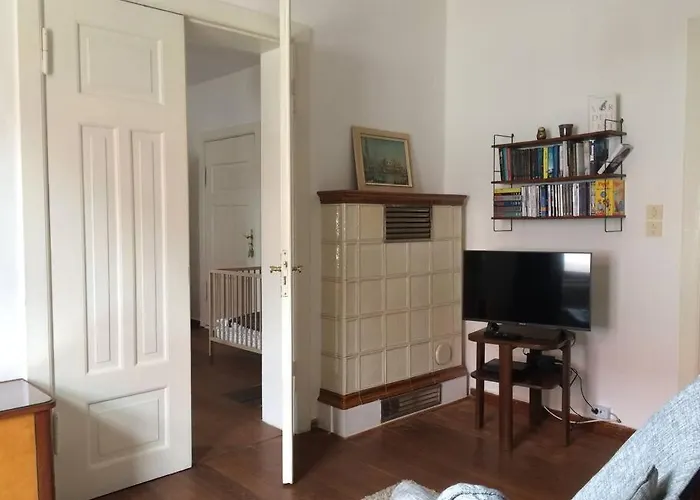 Appartement Mit Grossem Garten Und Blick Zum